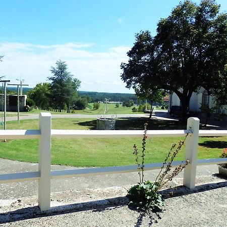 Domaine De Laroque Lou Maisouet Кастелжалу Екстериор снимка